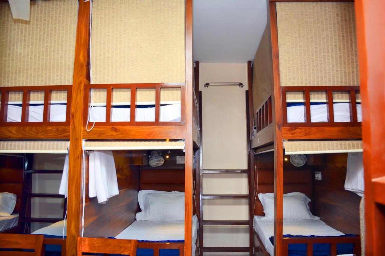 Hotel Nest N Rest - Mumbai Bombaim Exterior foto