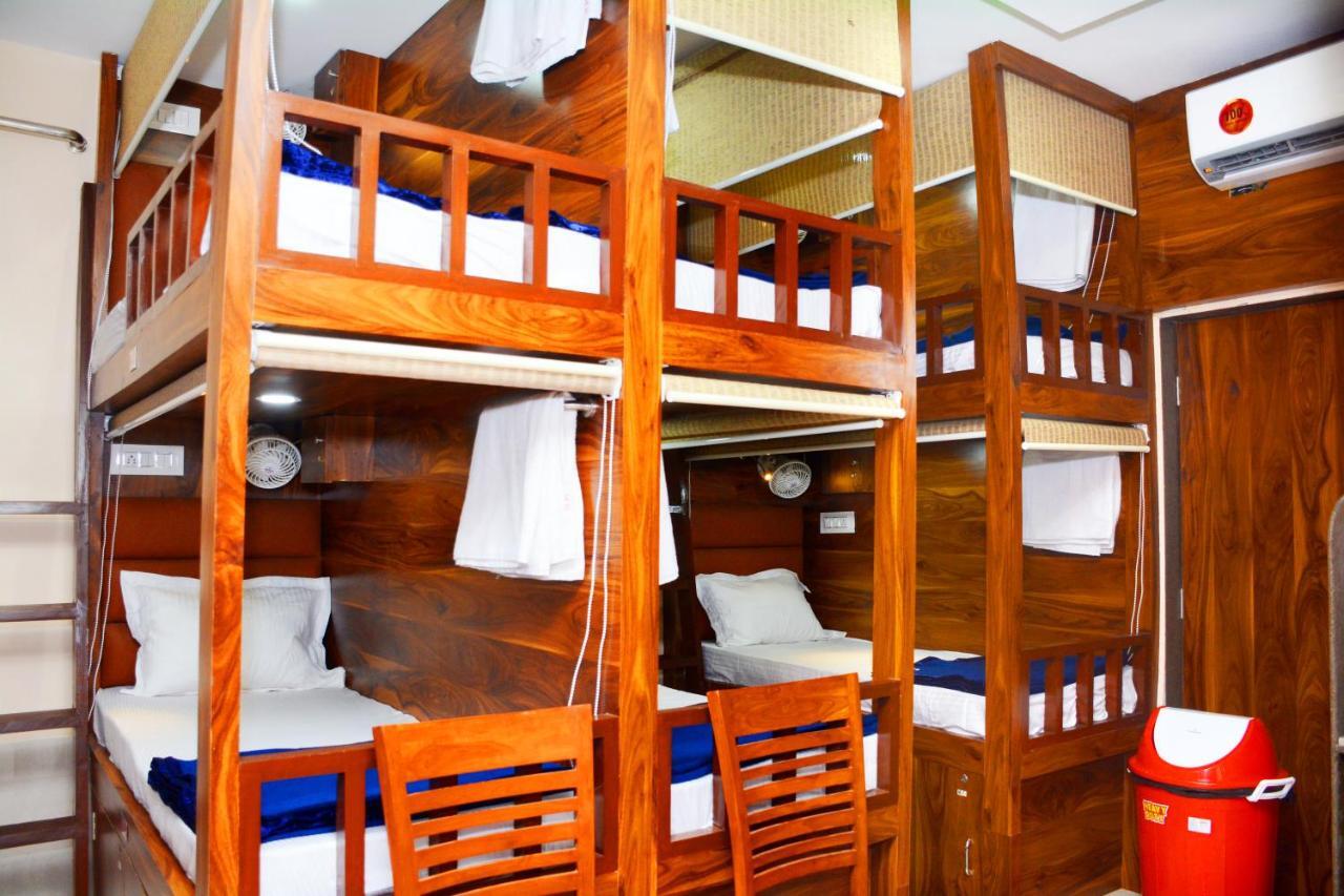 Hotel Nest N Rest - Mumbai Bombaim Exterior foto