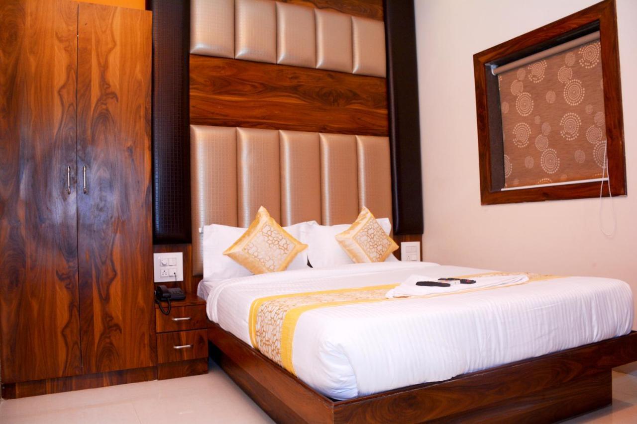 Hotel Nest N Rest - Mumbai Bombaim Exterior foto